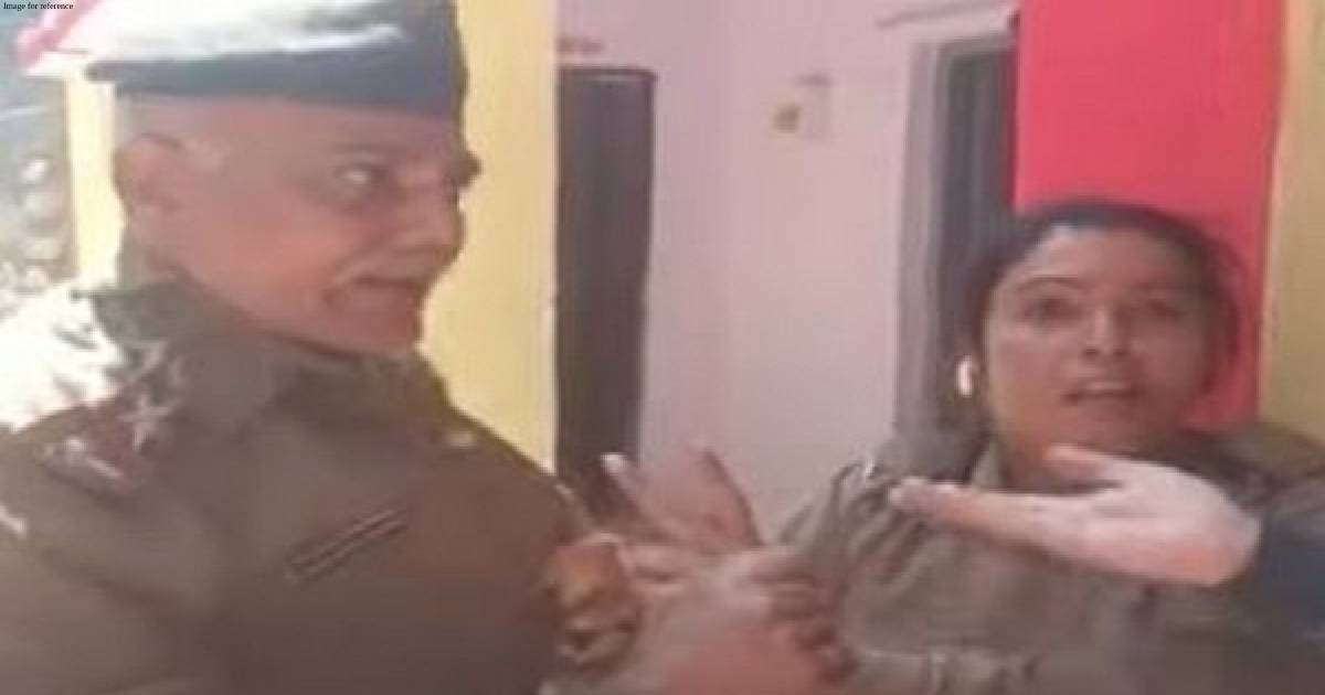 Video of scuffle between woman home guard, Bihar traffic policeman goes viral